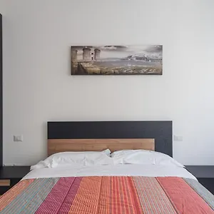 Toledo 2 Apartment